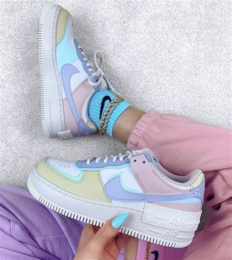 nike pastel